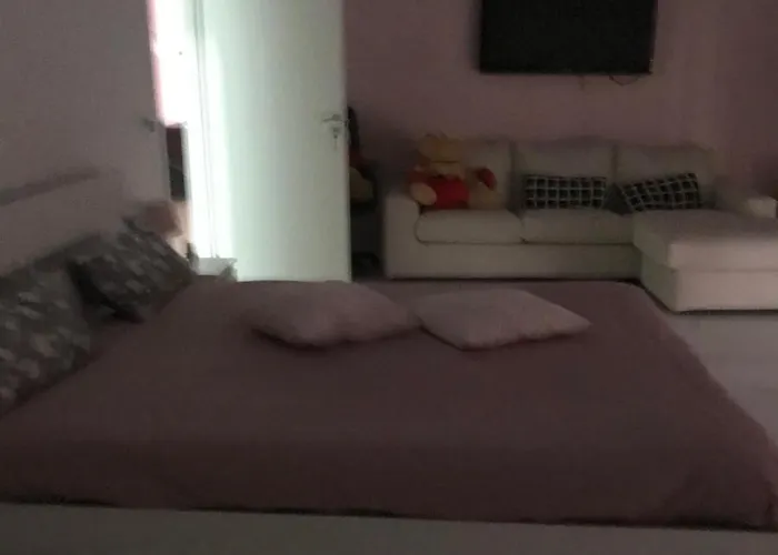 Alex'S Home